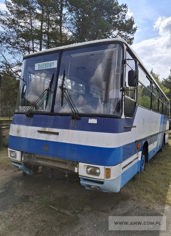 Autobus pasażerski AUTOSAN H-10.10 (przebieg 330152 km, ilość miejsc siedzących 43+1) 